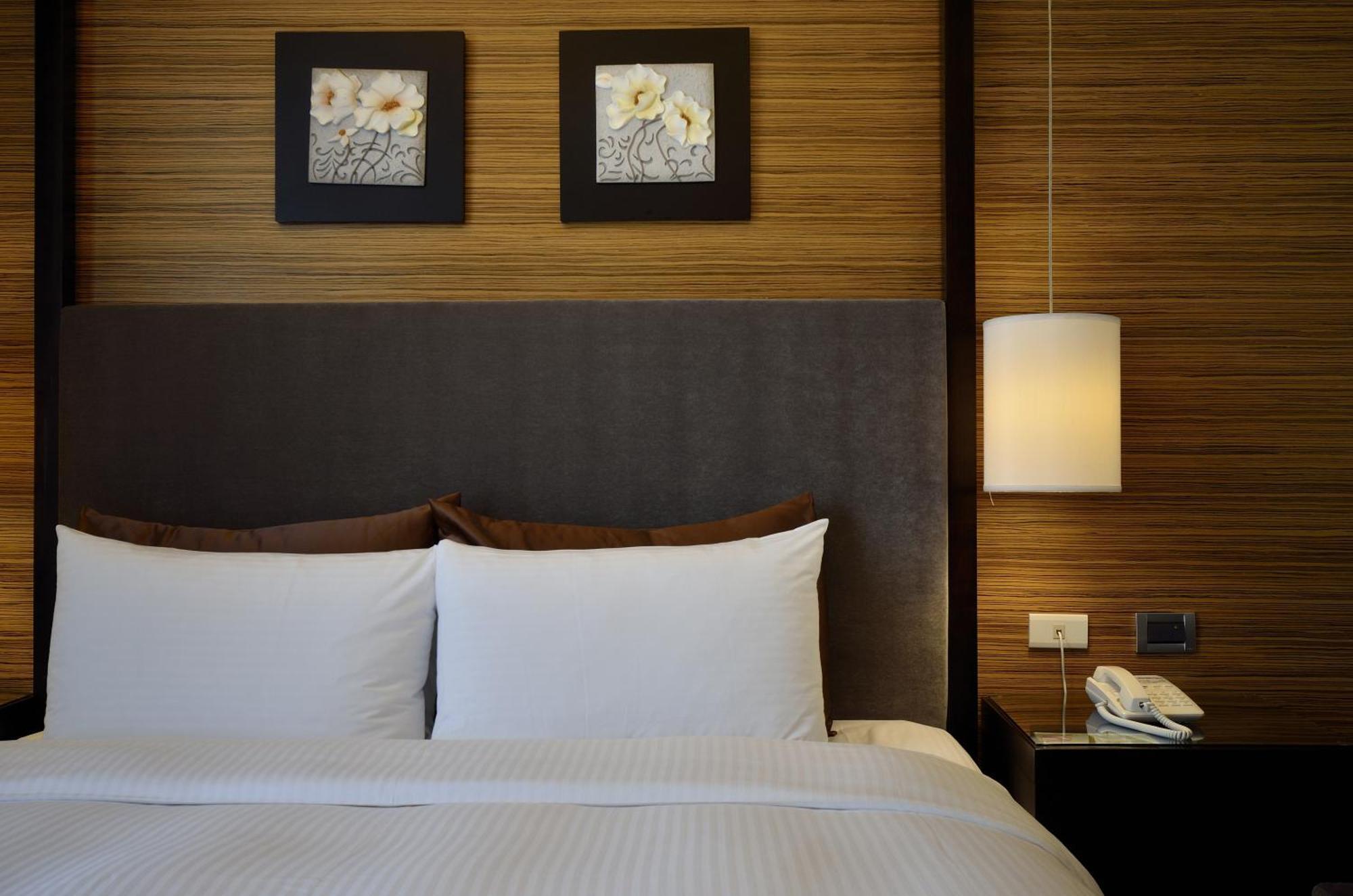 Hotel Modern Puli Kamer foto